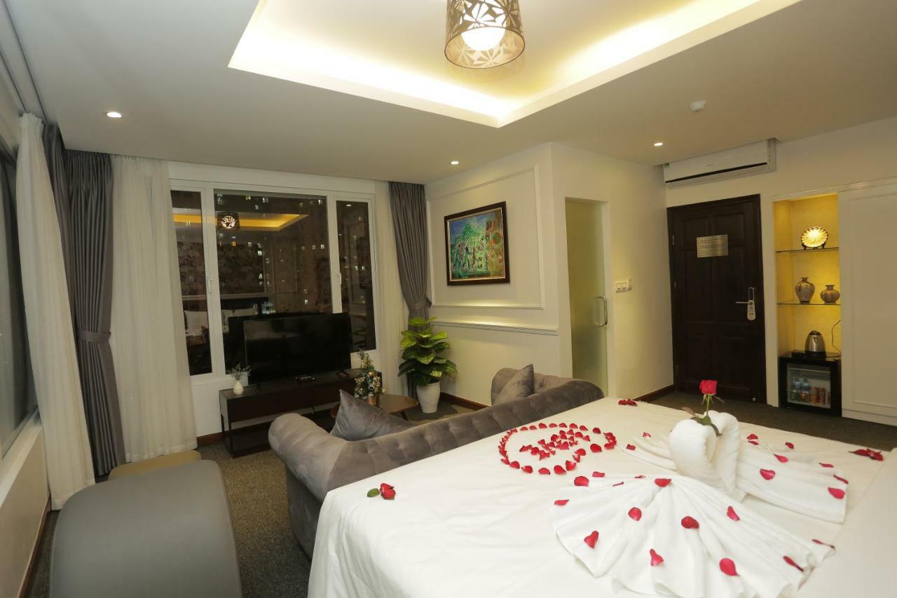 Adeline Hotel Hanoi Exteriör bild
